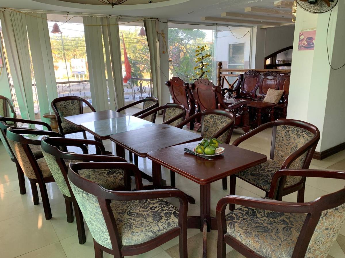 Oyo 1002 Champa Langco Hotel Cu Du Eksteriør billede